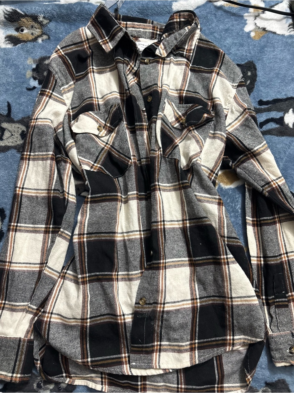 Women’s Black & Cream Plaid Button-Up Shacket